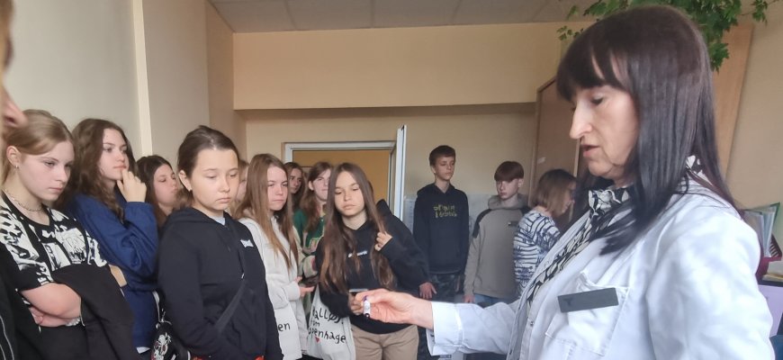Abiturientams – egzaminai, moksleiviams – pažintis su darbo rinka (foto)
