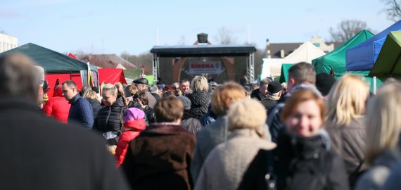 Pavasariu dvelkianti Kaziuko mugė (foto+video)
