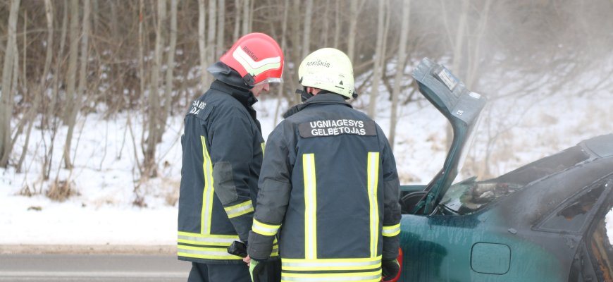 Ugniagesiai gelbėtojai mini Šv. Florijono – ugniagesių globėjo dieną