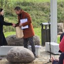 „Suvainiškio šaltinis“: susitelkusi bendruomenė iš naujo rašo vietovės istoriją (foto)