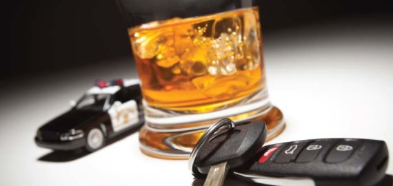 Sustabdytas neblaivus mopedo vairuotojas