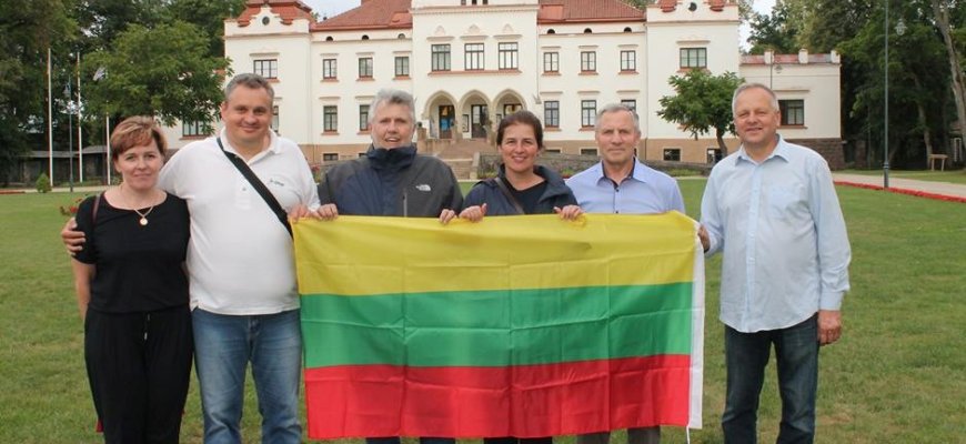 Rokiškio krašte viešintys brazilai tikisi rasti giminaičių (foto)