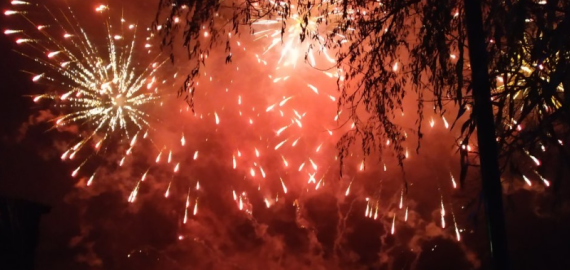 Šventinis laikotarpis – eilinis išbandymas metalus galinčia išlydyti ugnimi