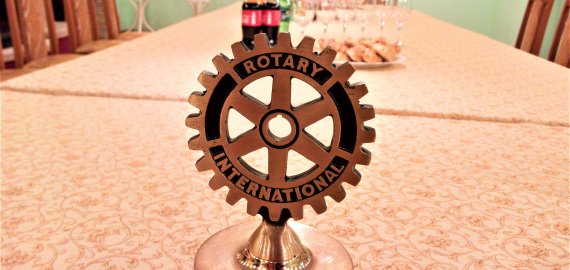 Rokiškio pedagoginė psichologinė tarnyba dėkoja Rokiškio Rotary klubui