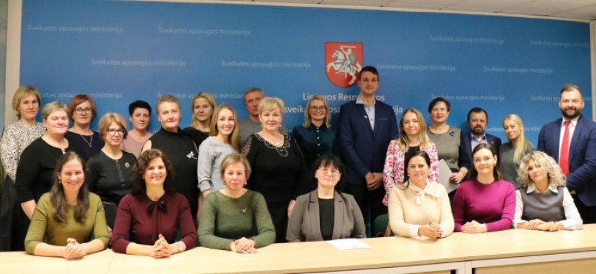 Apdovanoti slaugos paslaugas namuose teikiančių komandų, tarp jų – ir Rokiškio, nuotraukų konkurso nugalėtojai