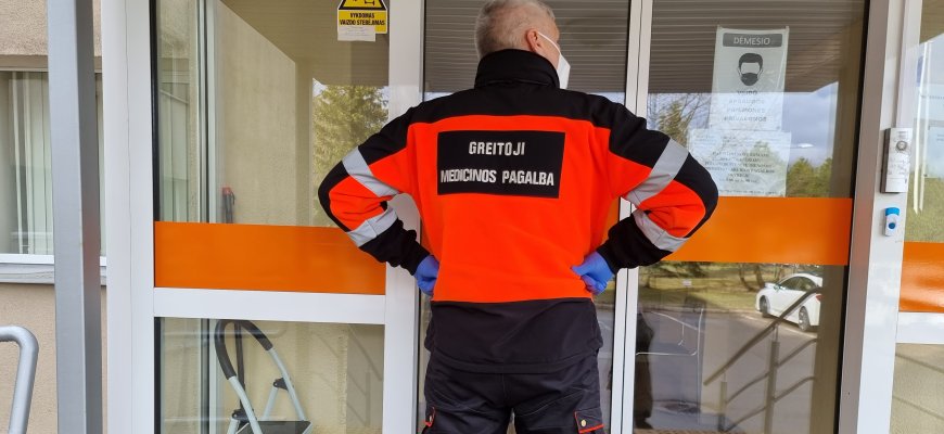 Daugiau apsaugos medikams: rytoj įsigalioja nauji įstatymai dėl teikiamos pagalbos