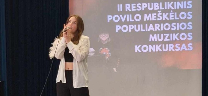 Muzikos mokyklos solistė – I vietos laureatė (foto)