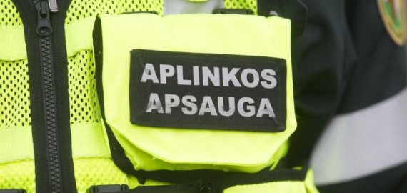 Aplinkosaugininkai dėl šaltų orų dar netikrina automobilių taršos
