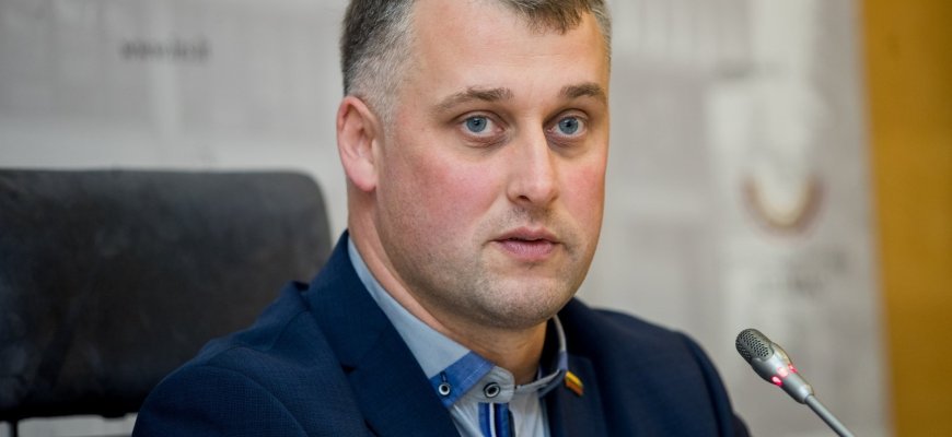 Seimo narys siūlo steigti Logikos ministeriją (video)