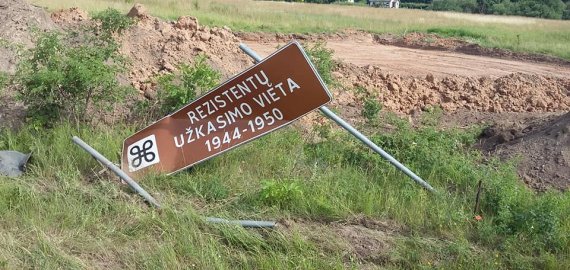 Nelaimingas atsitikimas ar vandalizmas?