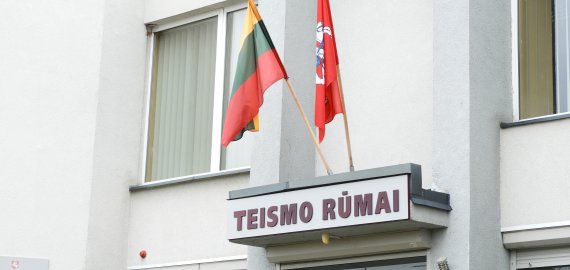 Prokuratūra teismui perdavė dvi bylas, dėl senolių plėšimų Rokiškio mieste ir rajone