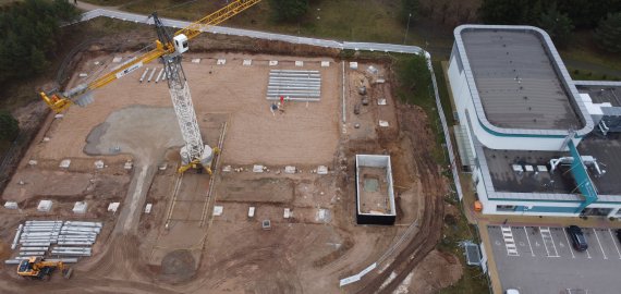 Įsibėgėja Rokiškio sporto komplekso statyba (video+foto)