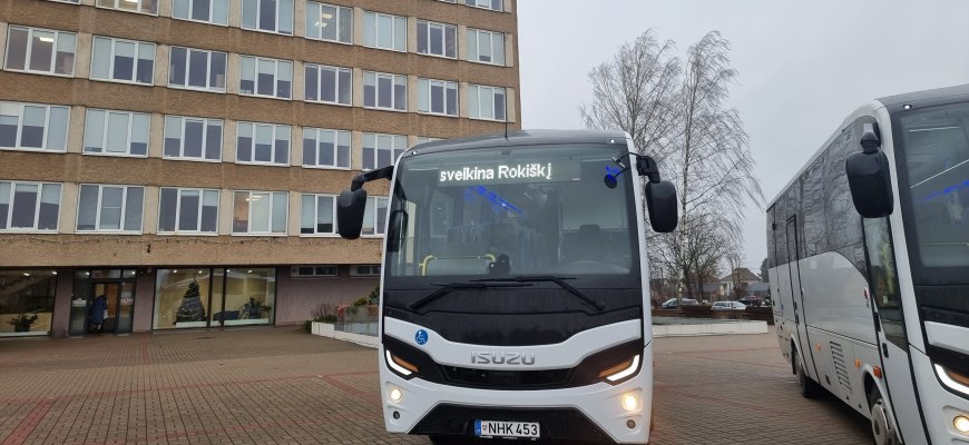 Pasipildė: Rokiškio AP garažą užėmė šiandien atvykę dvyniai