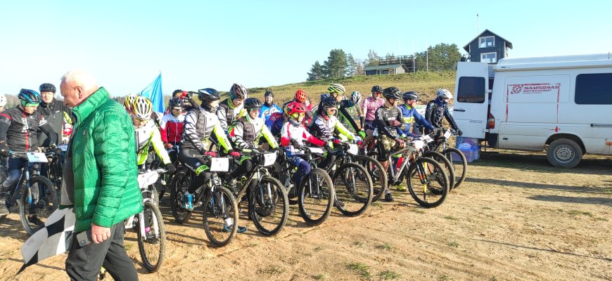 Dviračių krosas „Moto-Roki“ trasoje 2021-10-31 (foto+video)