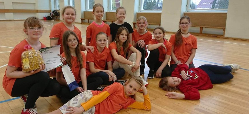 Rokiškio Senamiesčio ir J. Tūbelio progimnazijų kvadrato komandos pateko į finalą