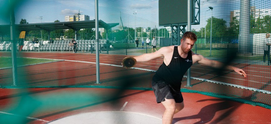 Disko metikas M. Paurys dar kartą įrodė: negalia – ne kliūtis siekti rezultatų – tapo sporto meistru