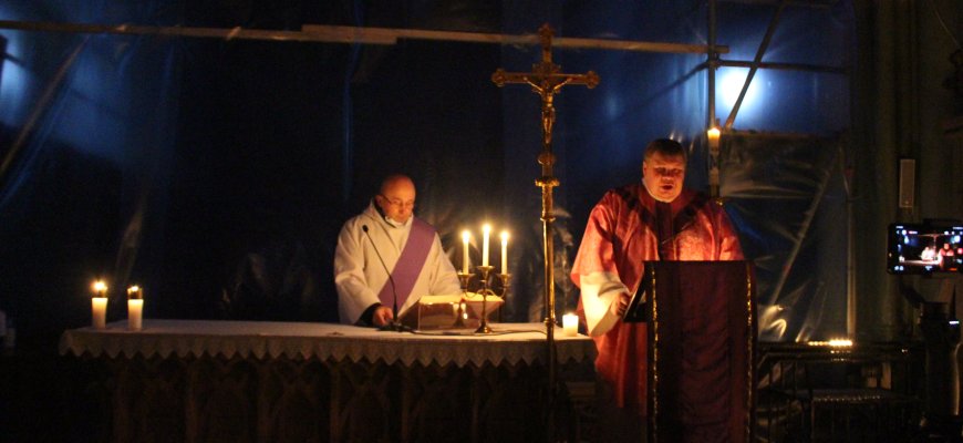 Adventas persirito į antrą pusę: Rarotų šv. Mišiose minėtas džiaugsmo sekmadienis (video)