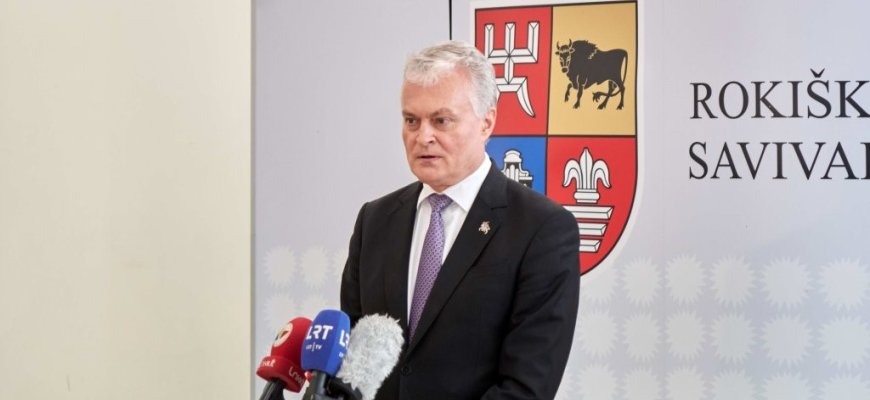 Balsuoti reiks dar kartą: Lietuvos Respublikos Prezidento pirmajame ture išrinkti nepavyko