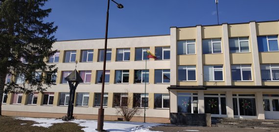 Dėkoja už paramą tvarkant Juodupės gimnazijos trečiokų klasę