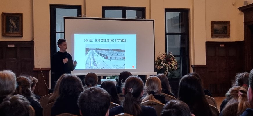 Solidi sukaktis: bus minimos 80-osios Holokausto aukų atminimo metinės