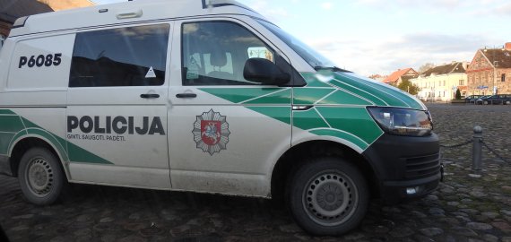 Prisivažinėjo