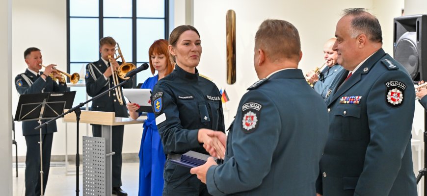 Angelų sargų dieną įteiktos padėkos už tarnybą