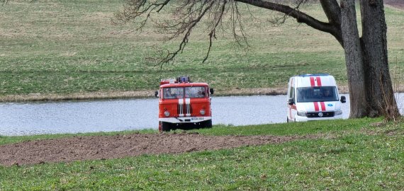 Ežere rastas vyro kūnas