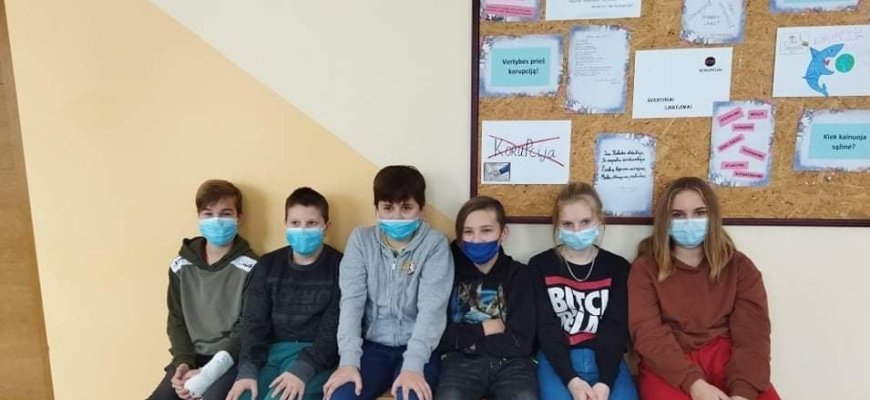 Kamajų Antano Strazdo gimnazijoje paminėta Tarptautinė antikorupcijos diena