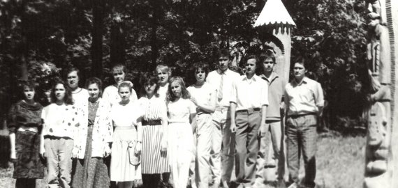 Keturi dešimtmečiai su Dailės mokykla – apie ką ji kalba ir ką reiškia Rokiškiui