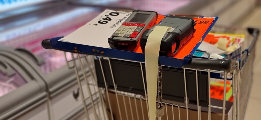 Ruošiamės į mokyklą: nepamirškite teikti prašymus paramai mokyklinėms prekėms gauti