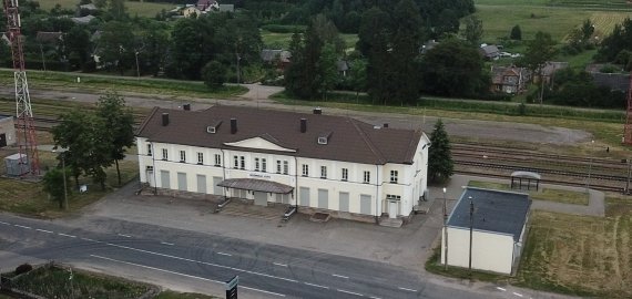 Susisiekimo ministerija: galimybė keliauti rajonuose žmonėms liks, su savivaldybėmis tariamasi dėl traukinių maršrutų ir tvarkaraščių
