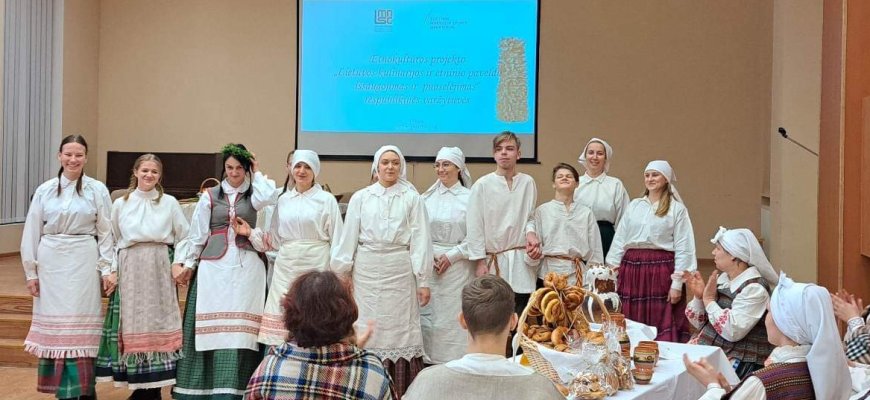 Profesinio mokymo centro komanda šauniai pasirodė respublikinėse varžytuvėse (foto)