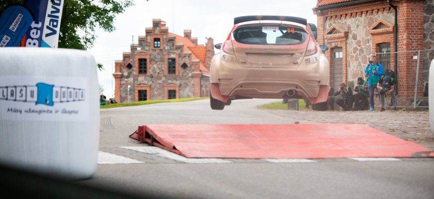 „Samsonas Rally Rokiškis 2021“: ką naujo žiūrovams ir dalyviams šiemet ruošia organizatoriai?