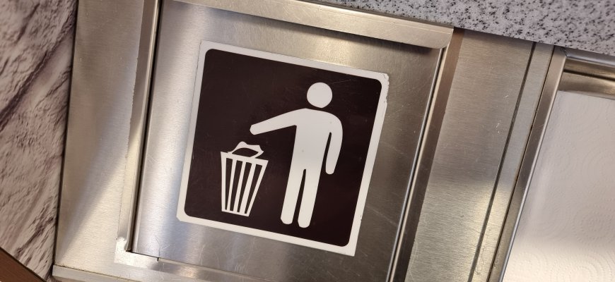 Obelių seniūnija prašo konteinerį stiklui naudoti pagal paskirtį