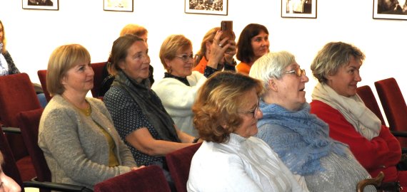 Rokiškėnai susitiko su serialo „Giminės“ scenarijaus autoriumi B. Bušma