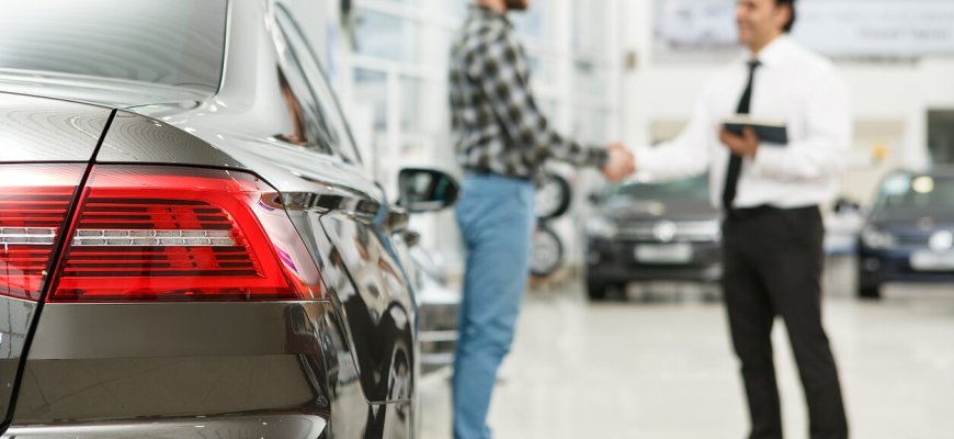 Kaip nustatyti automobilio rinkos vertę?