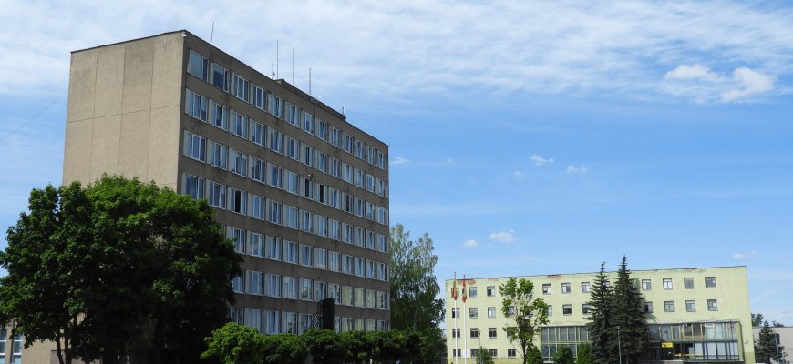 Rajono savivaldybei aukcionas – proga atsikratyti senų neekonomiškų automobilių