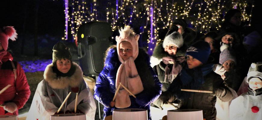 Velykalnyje lankėsi dosnus Kalėdų Senelis (foto+video)