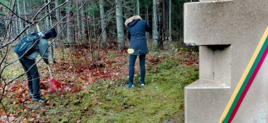 Juodupės gimnazijos mokiniams - netradicinė pilietiškumo pamoka