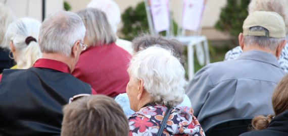 Liepos 20 d. 10 val. senjorai kviečiami į paskaitą apie karščio žalą