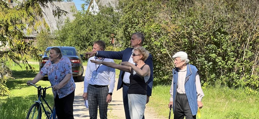 Obeliuose atsiradęs „šimtasis“ Rokiškio ežeras bus nusausintas (foto)