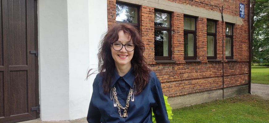 Pažinti dailę nori ne tik moksleiviai, bet ir suaugusieji (foto)