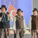Rokiškio Juozo Tūbelio progimnazija žengia į tarptautinę erdvę: mokyklai suteikta „Erasmus+“ akreditacija 2025–2027 metams (foto+video)