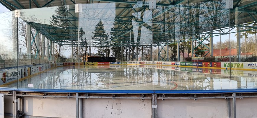Sausio 1-2 dienomis Rokiškio ledo arena veiks