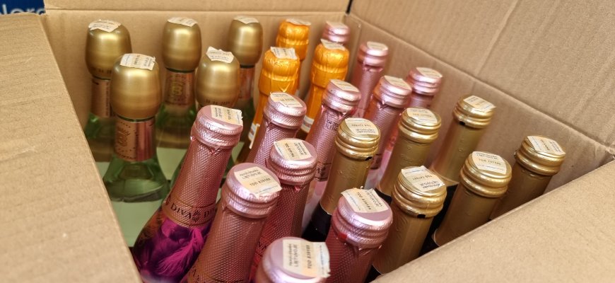 Seimas – prieš siūlymą leisti sekmadieniais prekiauti alkoholiu po 15 val.