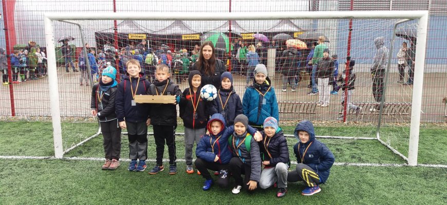Futbolo mokykla klubas „Lituanica“ džiaugiasi vaikų futbolo komandų pasiekimais