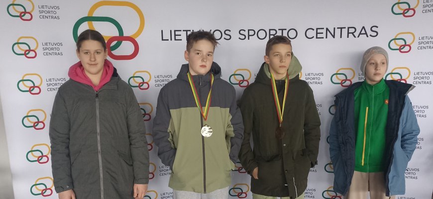 Rokiškį į Panevėžį iškeitę jaunieji plaukikai medalius „raško“ ne tik Lietuvoje, bet ir Vokietijoje