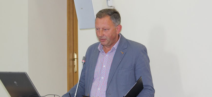 Rokiškio autobusų parko direktorius: „Gal kažkam ir nereikėjo tų pinigų. O mums – reikia!“
