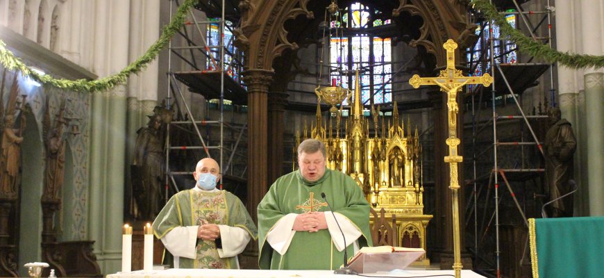 Sekmadienį – pirmosios Rarotų šv. Mišios