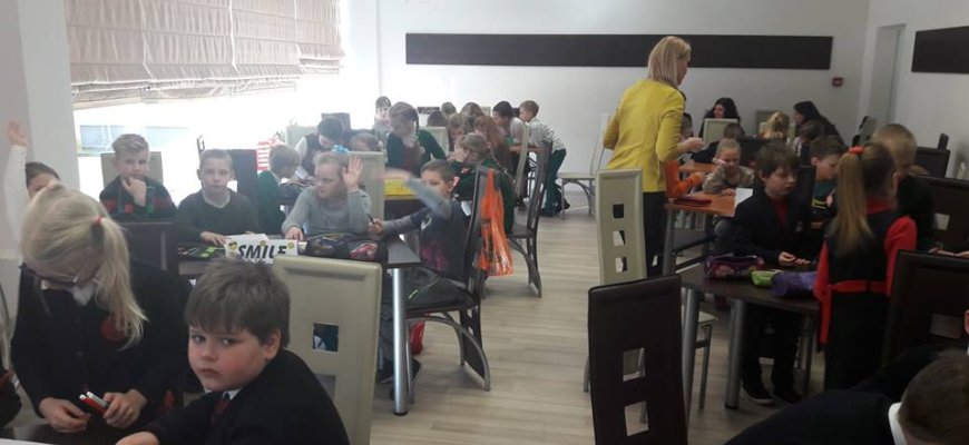 Rokiškio rajono antrokai varžėsi anglų kalbos viktorinoje „I can do it“ (foto)
